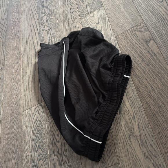 Kids Black Athletic Shorts - Picture 4 of 9